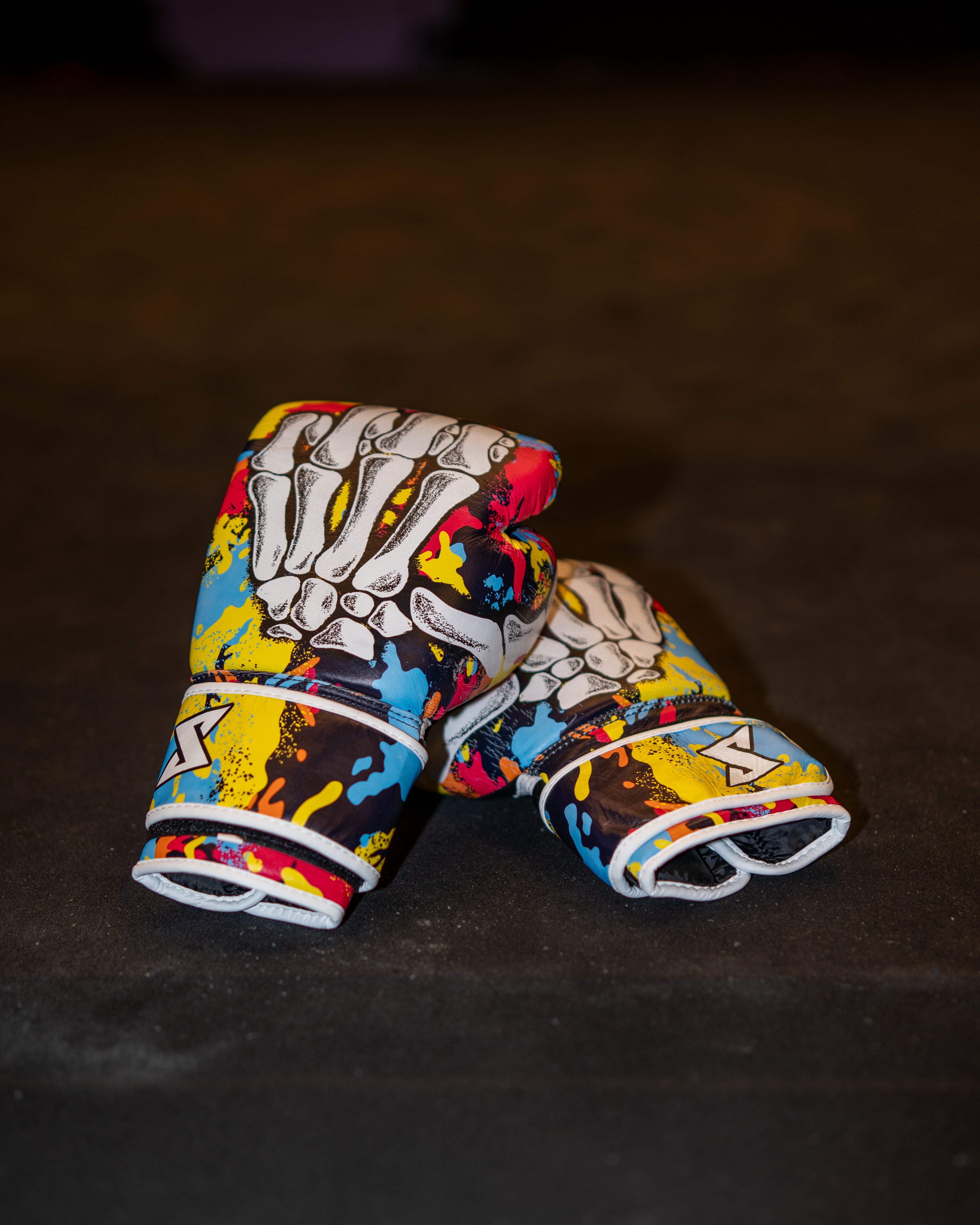 'Splatter Core' Signature Gloves