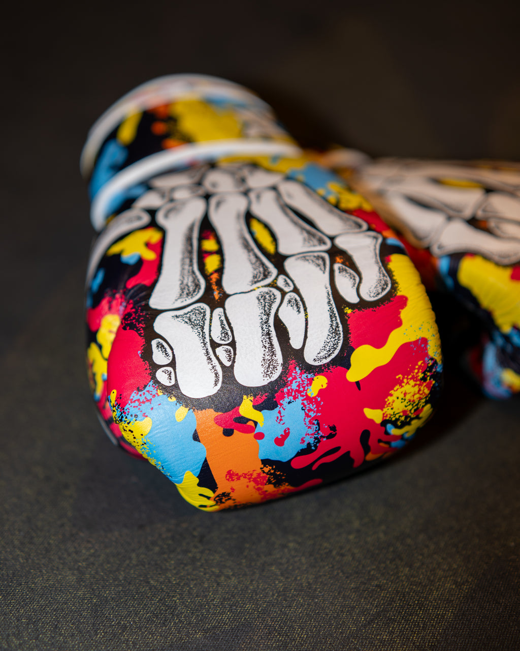 'Splatter Core' Signature Gloves